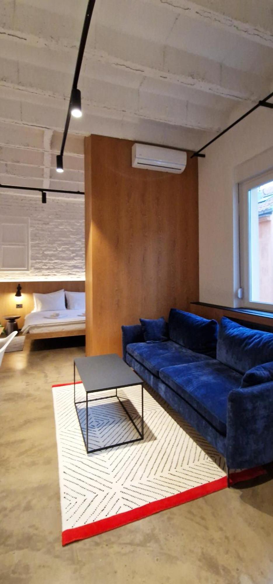 Room 25 Белград Екстериор снимка